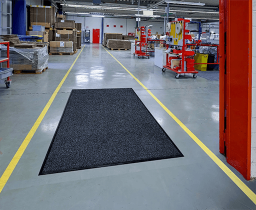 tapete absorvente industrial para limpar rodas e pneus